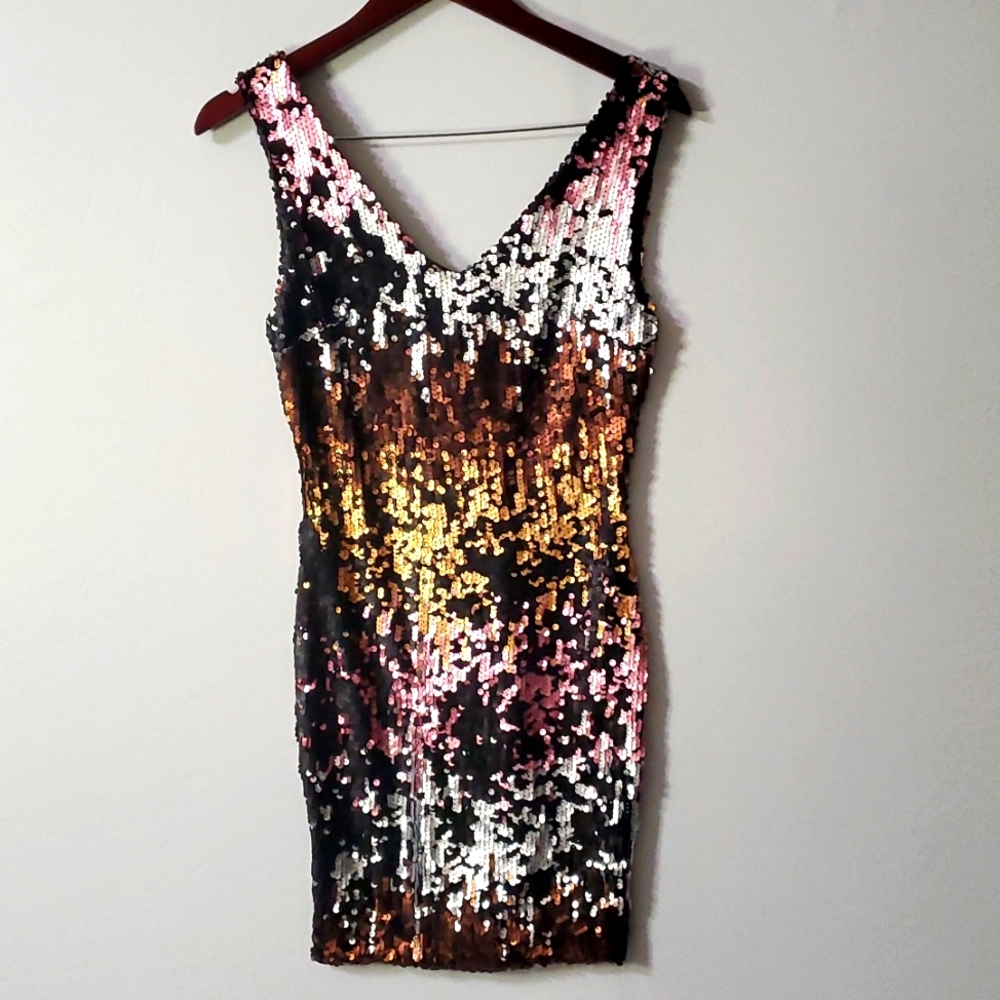 Monaco Seqiun Sleeveless V-Neck Womens Dress Sz S 4/6 Date Night Party Cocktail